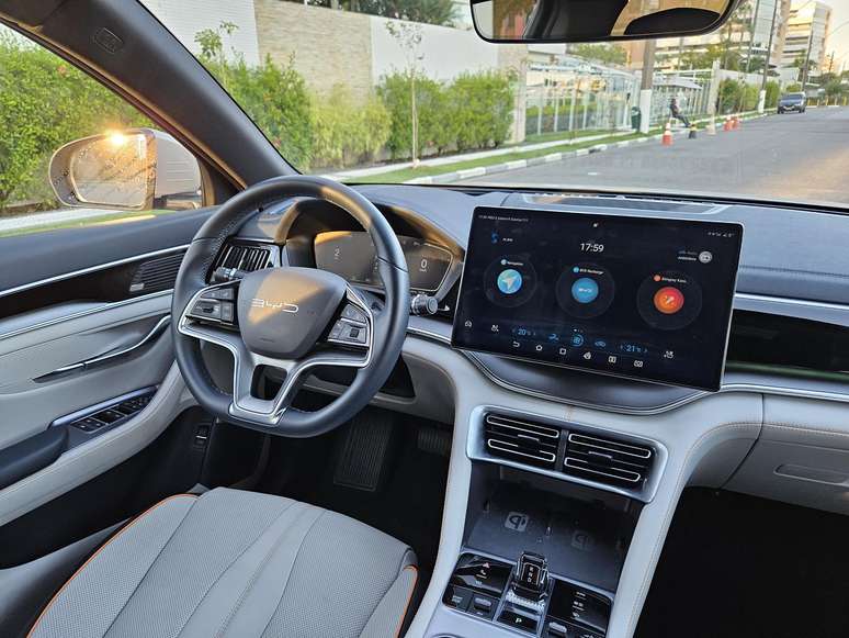 BYD Song Plus Premium DM-i PHEV