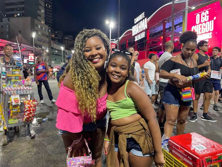 Menina recebe nome em homenagem ao cantor Leo Santana