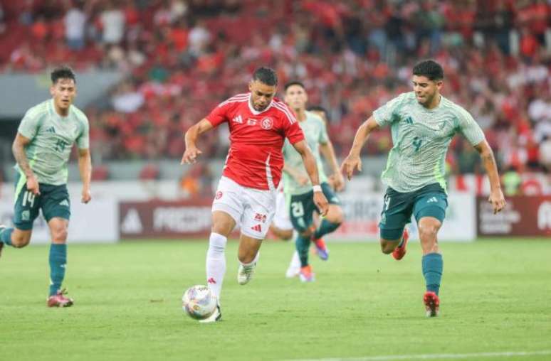 Cruzeiro and interval documents in the negotiation for Wanderson