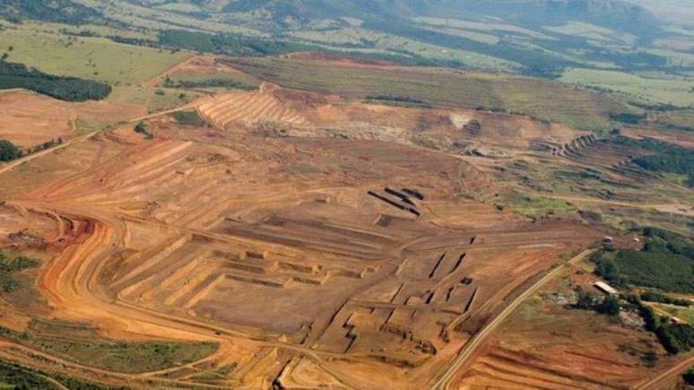O Brasil tem 98% das reservas de ni&oacute;bio do mundo, seguido por Canad&aacute; e Austr&aacute;lia. Das reservas do pa&iacute;s, 75% est&atilde;o em Arax&aacute;, onde opera a CBMM (foto), 21% na Amaz&ocirc;nia e 4% em Goi&aacute;s