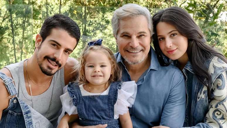 Edson Celulari é pai de Enzo Celulari; Sophia Raia e da pequena Chiara