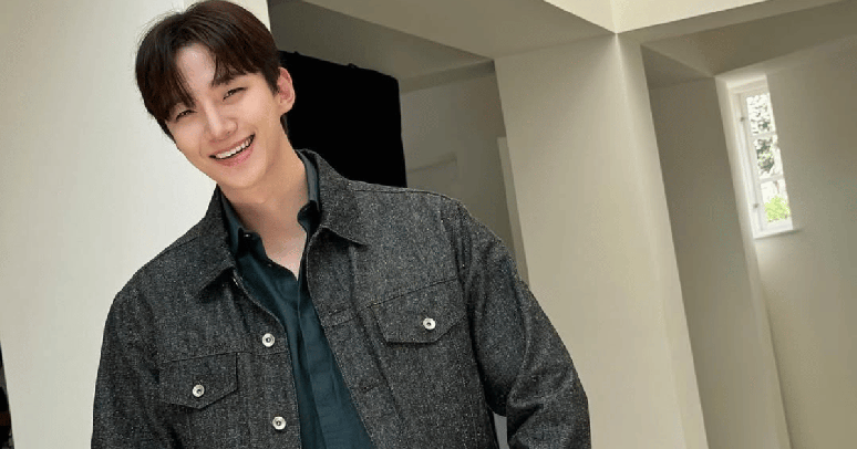 Lee June, ator e cantor coreano, fã-consecutivo no Brasil