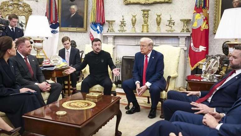 Zelensky e Trump na Casa Branca