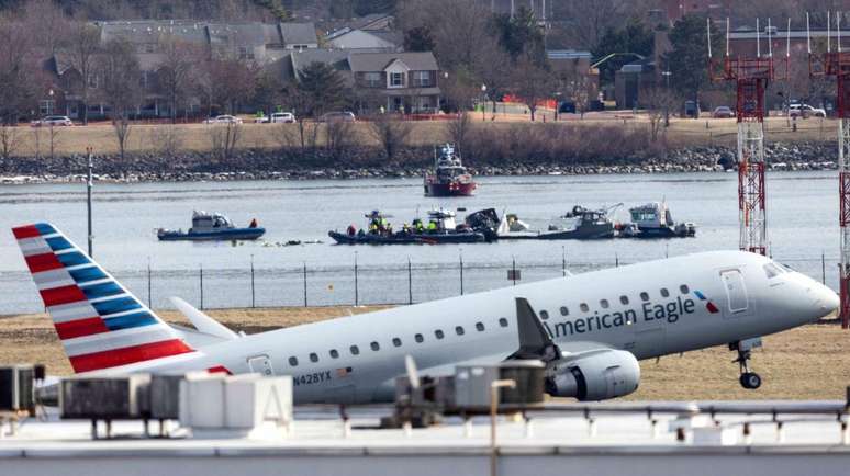 Em janeiro, avião comercial colidiu com um helicóptero militar, em Arlington, Virgínia, nos EUA