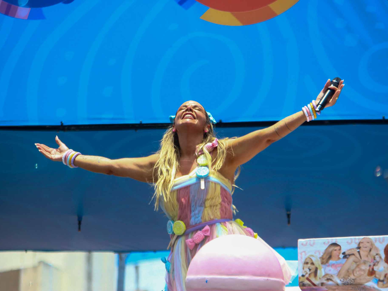 Trio infantil Algodão Doce se despede de Salvador neste sábado (1).