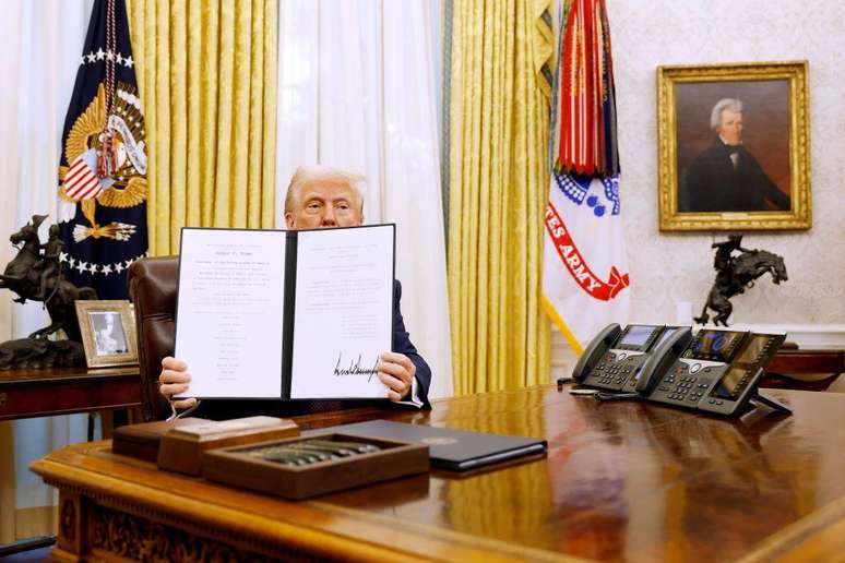 Trump assinou uma ordem executiva em janeiro para criação de um grupo de trabalho encarregado de propor novas regulamentações para criptomoedas