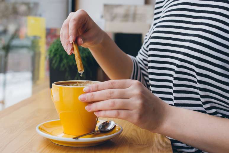 Look at how to use sweetener in a healthy way