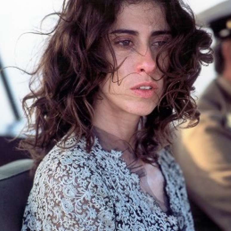 A personagem da Fernanda Torres de cada signo - Touro