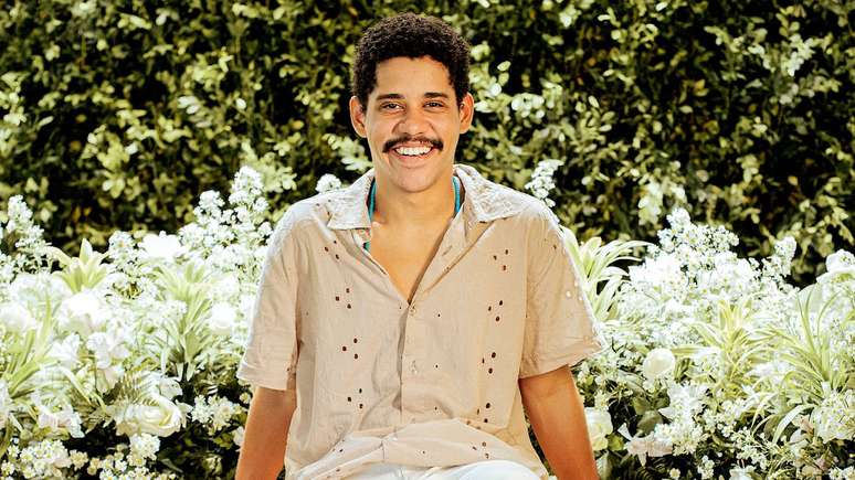 Cau&ecirc; Campos interpreta o personagem Bas&iacute;lio em Garota do Momento