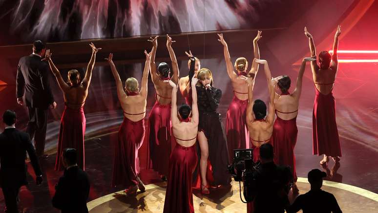  LISA, do Blackpink, Doja Cat e RAYE se apresentam no Oscar 2025