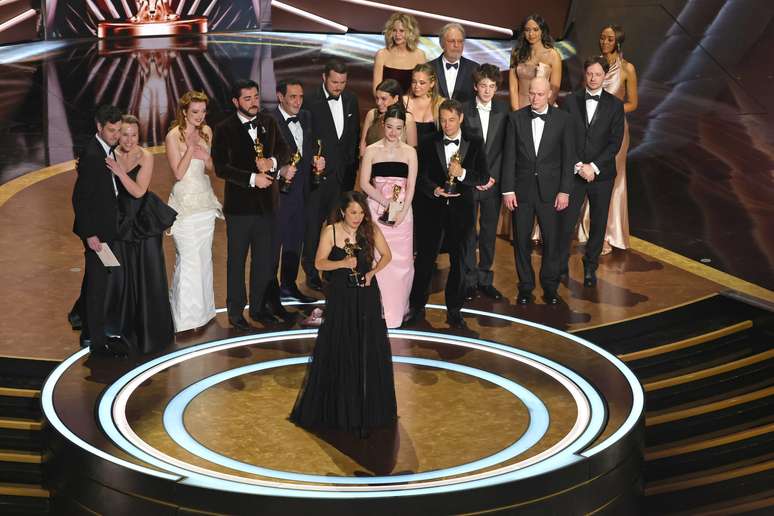 Anora vence Oscar de "Melhor Filme"
