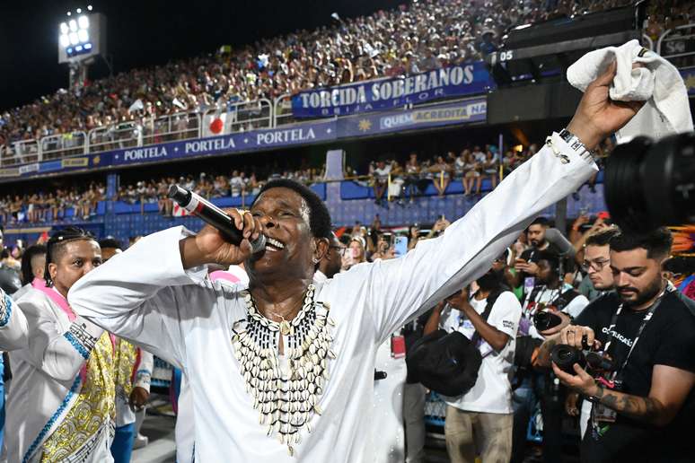 Neguinho da Beija-Flor