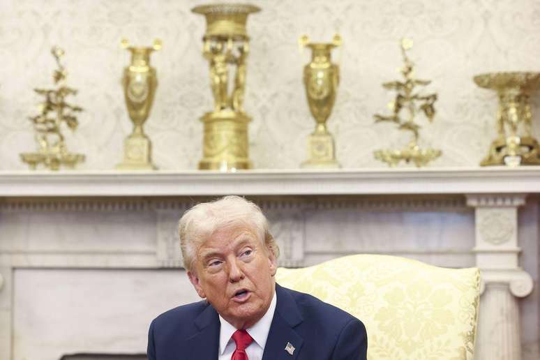 Trump suspends US military aid in Ukraine: what you know so far