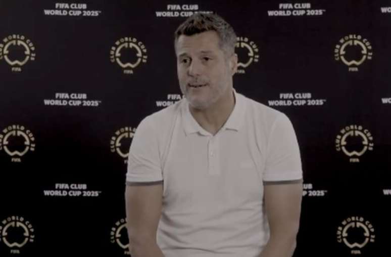 Reprodução / FIFA - Legenda: Júlio César, ídolo do Flamengo, Benfica e Inter de Milão