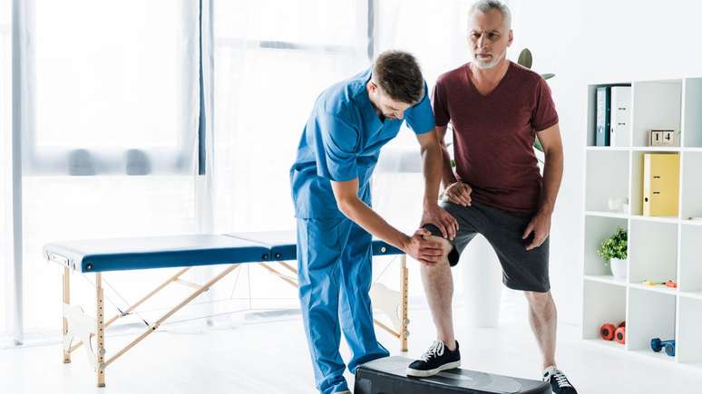 Dor nos joelhos e excesso de peso