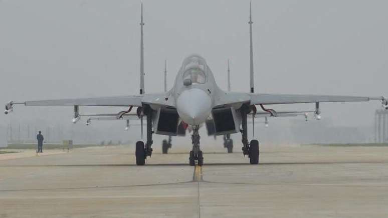 Pequim aumentar&aacute; os gastos militares em mais de 7% este ano