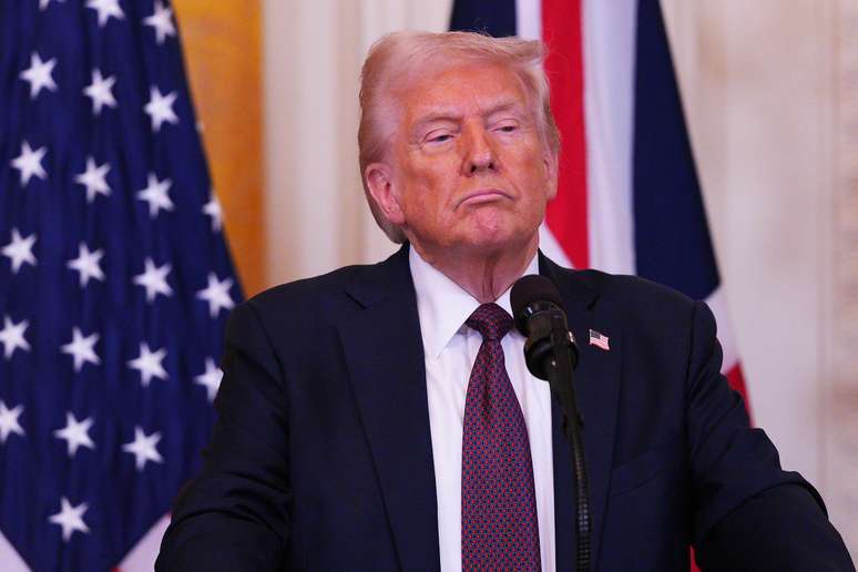 Casa Branca: Trump concorda em adiar por 1 mês tarifa para montadoras