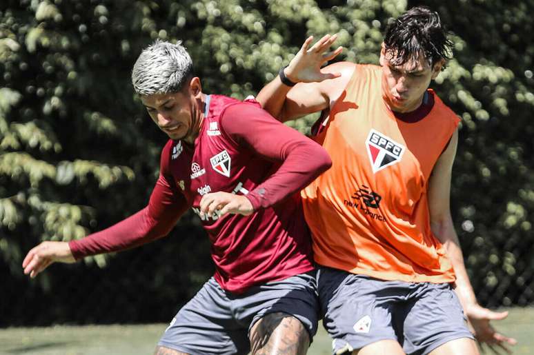 S&atilde;o Paulo treinou nesta quinta-feira em prepara&ccedil;&atilde;o para o cl&aacute;ssico contra o Palmeiras &ndash;