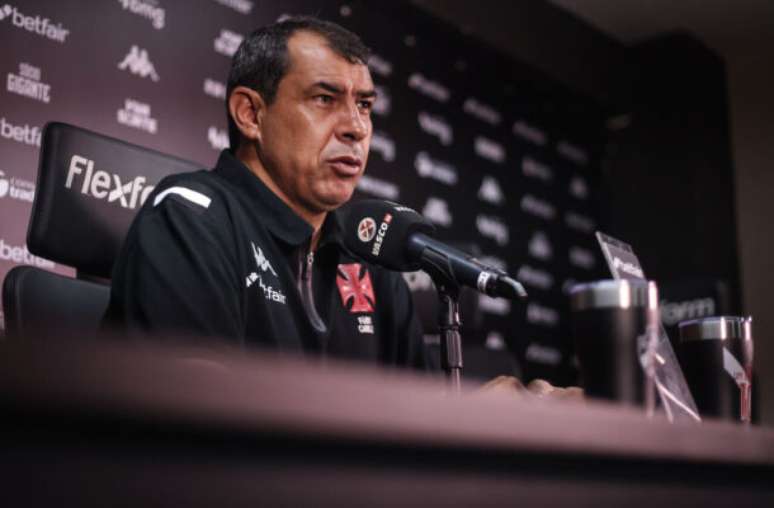 Carille projects a game against Fla and celebrates the debut of Nuno Moreira