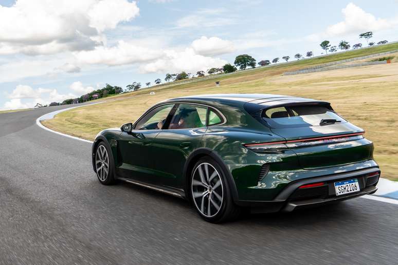 Novo Porsche Taycan