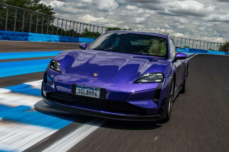 Novo Porsche Taycan