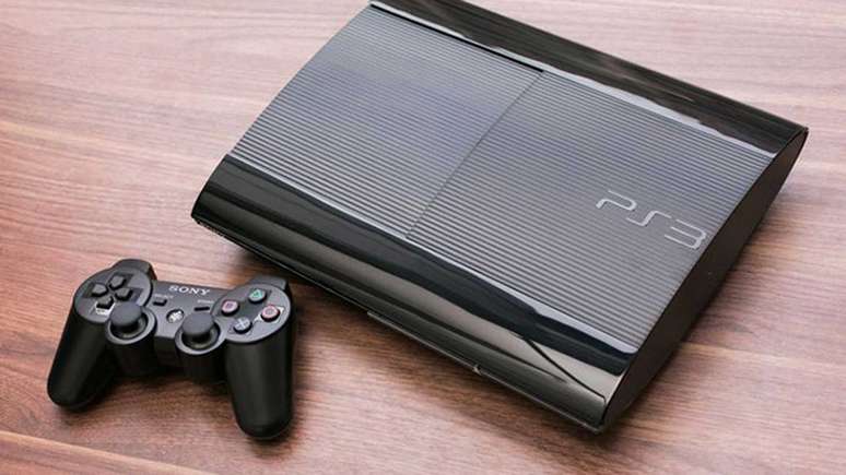 PS3 ganha atualização quase 20 anos após ter sido lançado