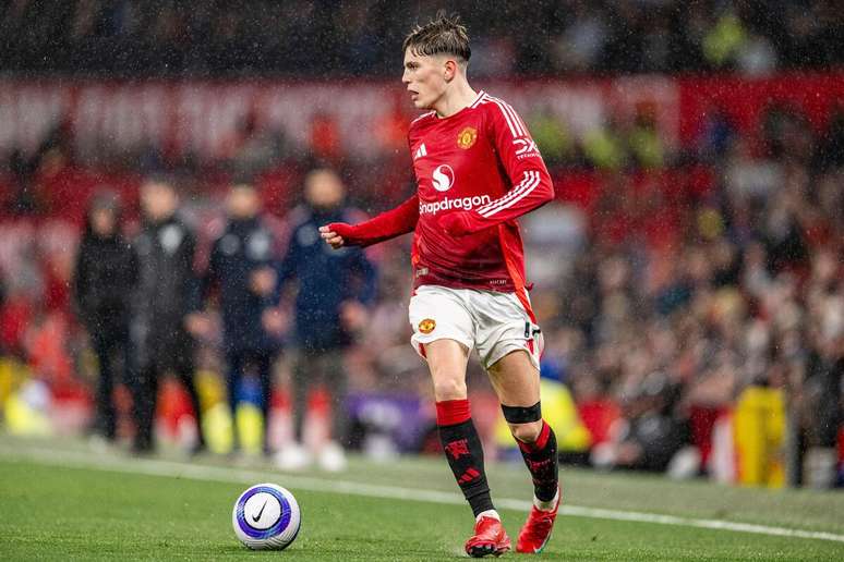 Alejandro Garnacho (Manchester United) durante jogo contra o Ipswich, no dia 26.02.2025 