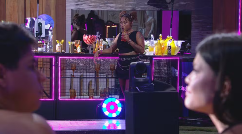 Guilherme, Thamiris e Vitória Strada