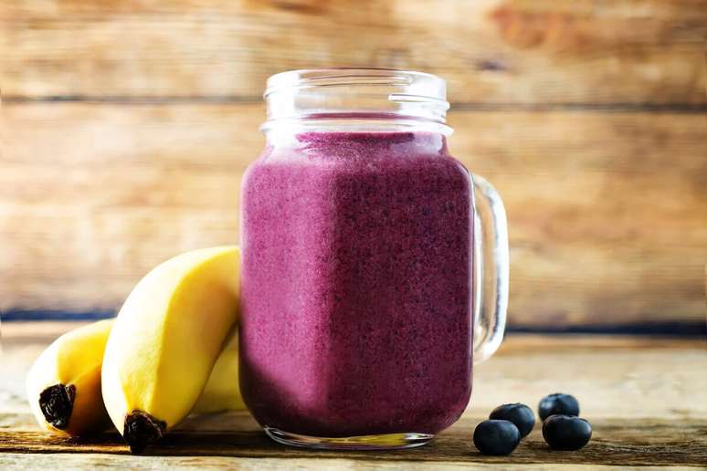 Vitamina de açaí com banana e whey protein 