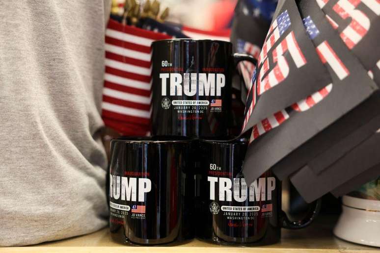 Levitsky afirma que Trump conseguiu uma 'personalização' sem precedentes do Partido Republicano em torno da sua figura
