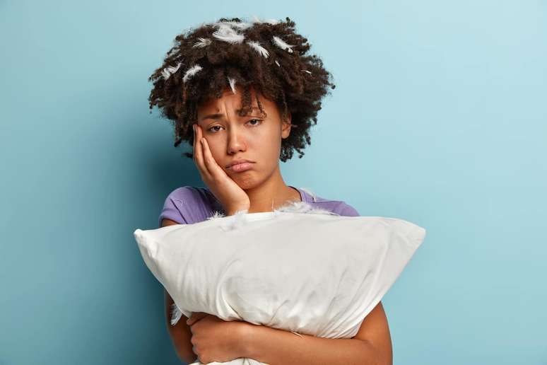 Tired face: chronic fatigue affects the beauty of your skin