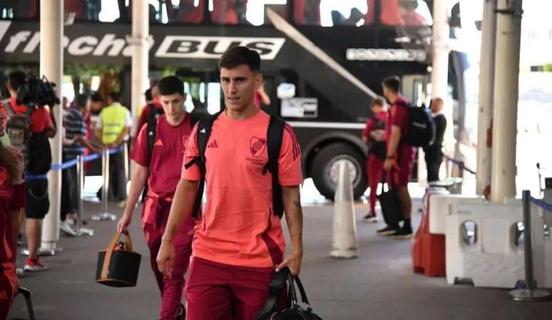 Rojas é baixa novamente no River –