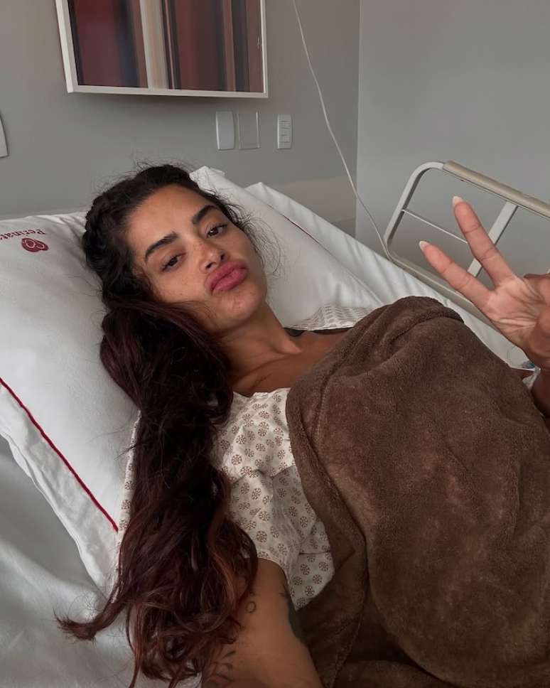 Aline Campos has surgery to remove the preconceptions caused by the HPV; See video