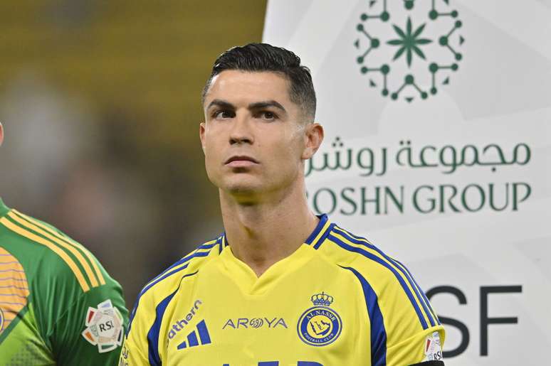 Cristiano Ronaldo com a camisa do Al Nassr