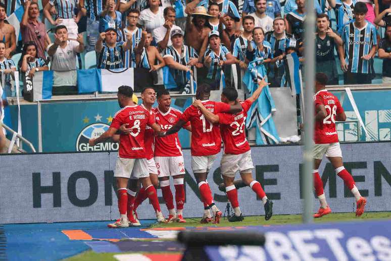 Trickolor Colado en el Colena Arena, durante la decisión de Guugo