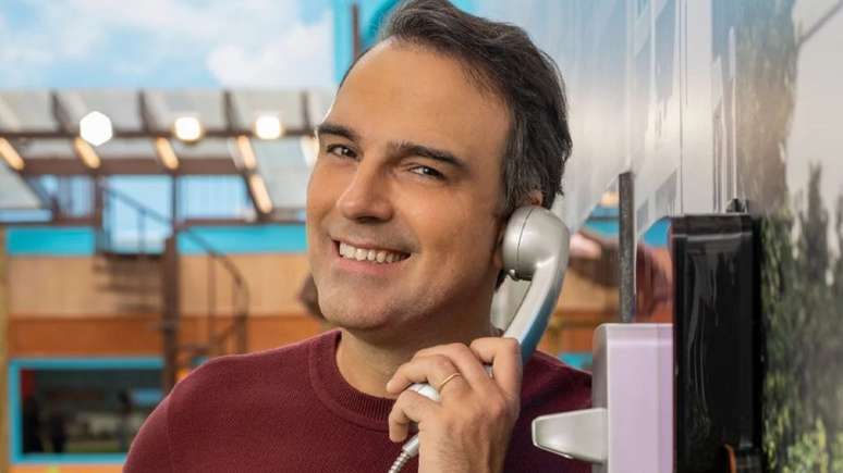 Imreoidh an fón mór an Domhnach seo (9)