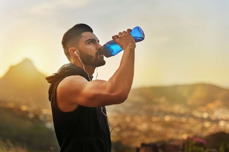 O calor intenso exige cuidados redobrados durante a prática de atividade física