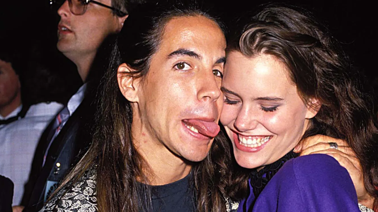 Ione Skye fez revelação chocante sobre relacionamento com Anthony Kiedis