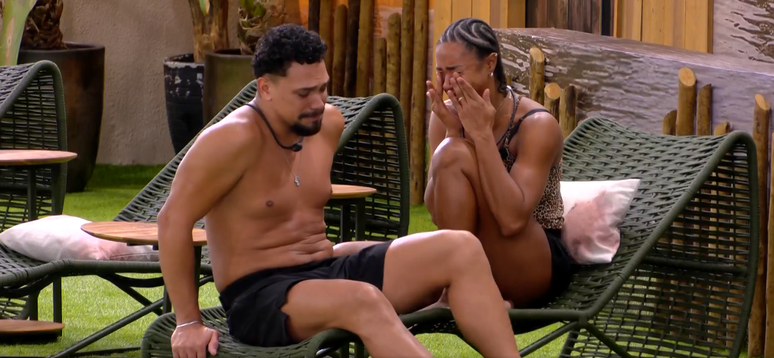 Aline e Vinicius choram depois de indicação ao Paredão no BBB25