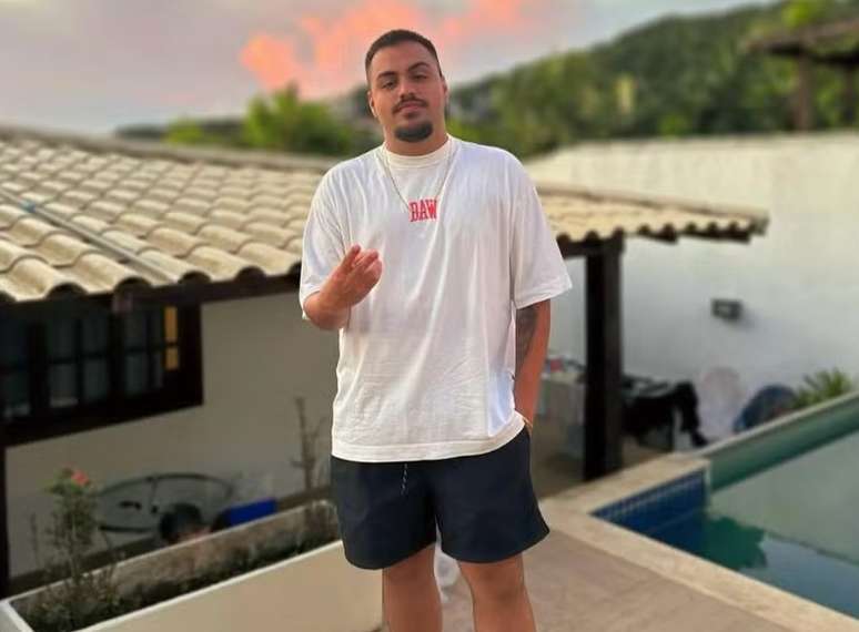 Rapaz é investigado por estelionato