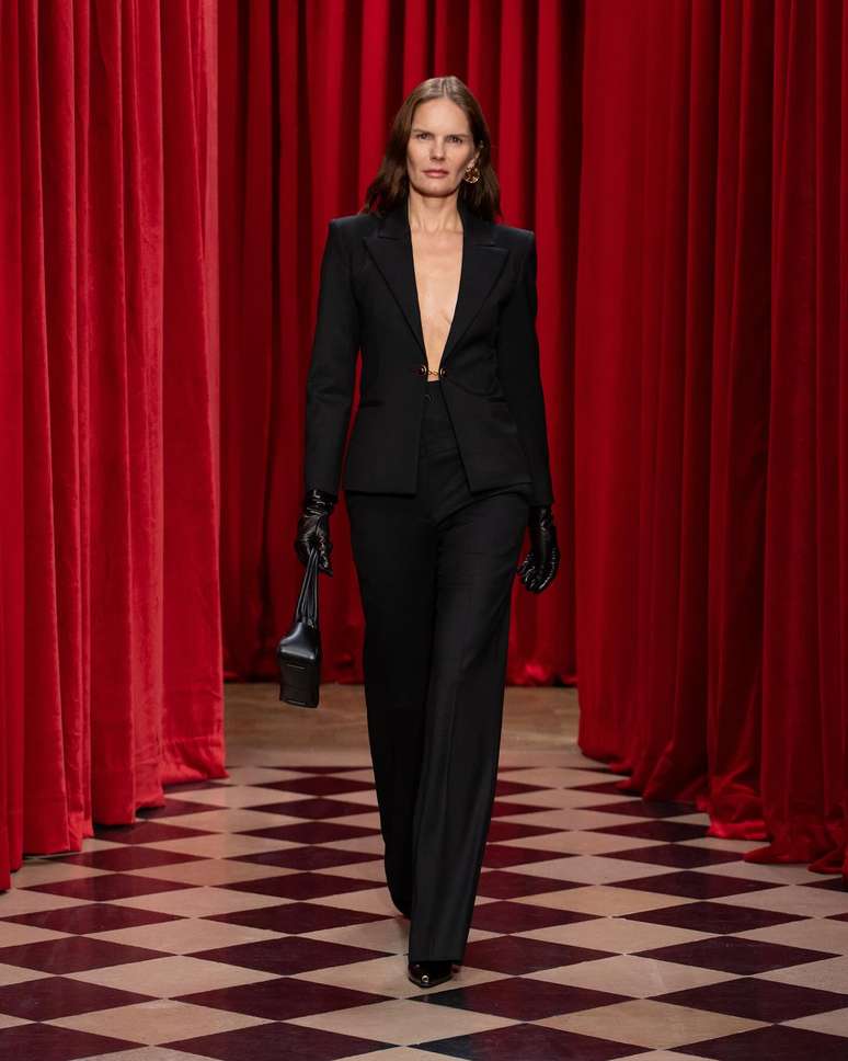 Maya Massafera e Marcelle Bittar ap&oacute;s o desfile de Marine Serre 