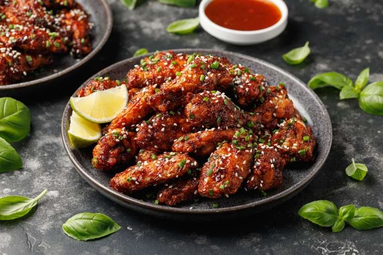 Tulipa de frango com molho oriental 