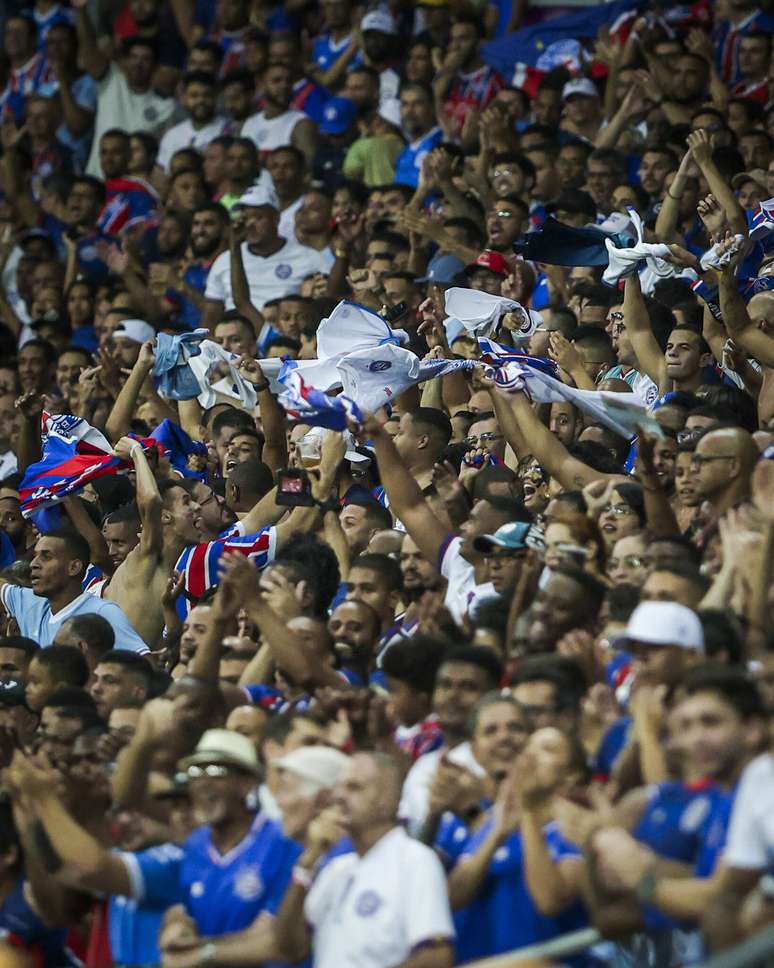 Torcida do Bahia na Casa de Apostas Arena Fonte Nova. 