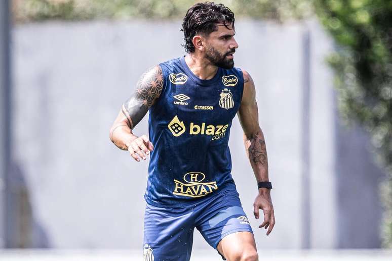 Rinc&oacute;n pode ganhar espa&ccedil;o com o t&eacute;cnico Pedro Caixinha &ndash; Fotos: Raul Baretta/ Santos FC