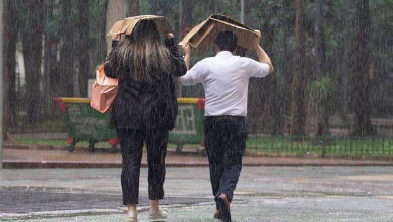 Chuvas intensas ficam cada vez mais frequentes na capital paulista, revelam estudos