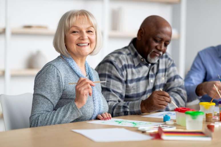 4 benefits of artistic therapy in third age