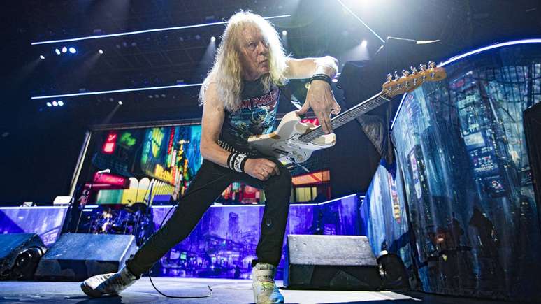Janick Gers, guitarrista do Iron Maiden, em 2024 -