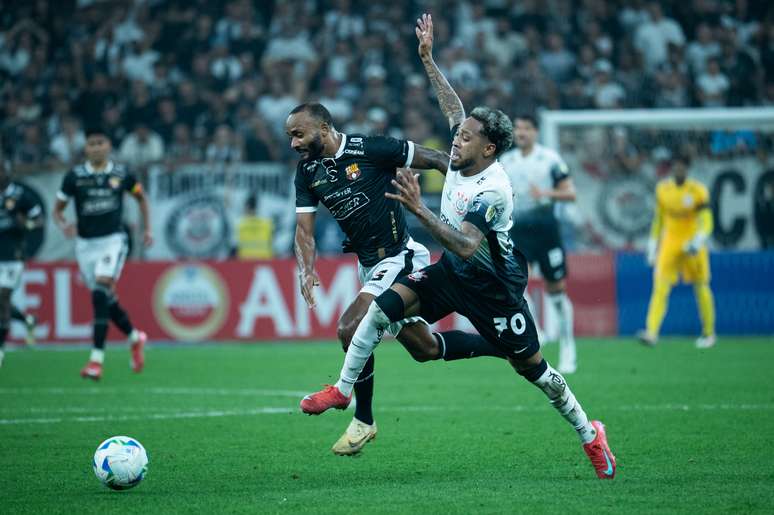 Corinthians enfrenta o Barcelona-EQU pela pré-Libertadores