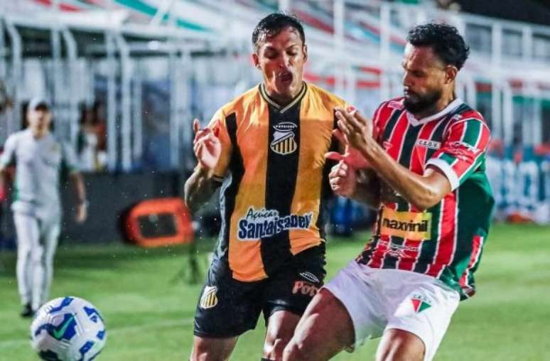 Gustavo Ervino Bauermann em a&ccedil;&atilde;o durante Oper&aacute;rio VG x Novorizontino &ndash;