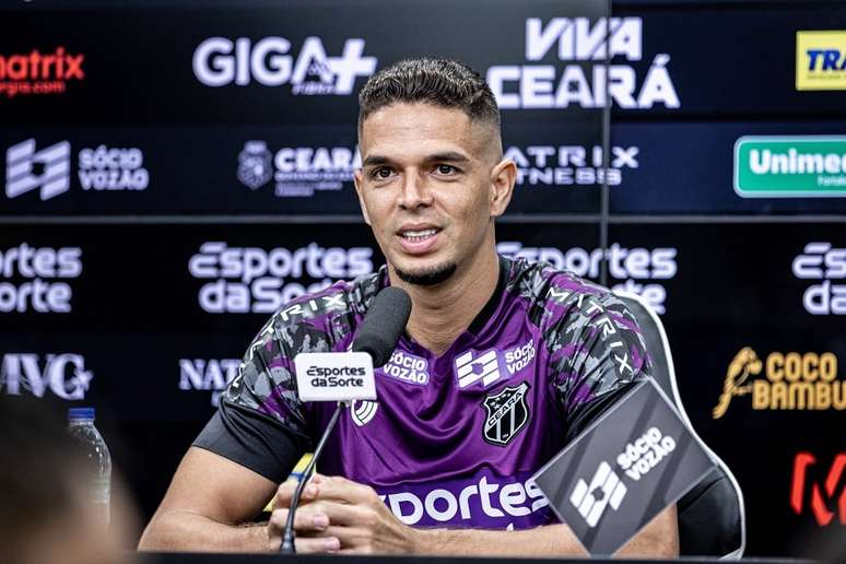 Bruno Ferreira em coletiva. 